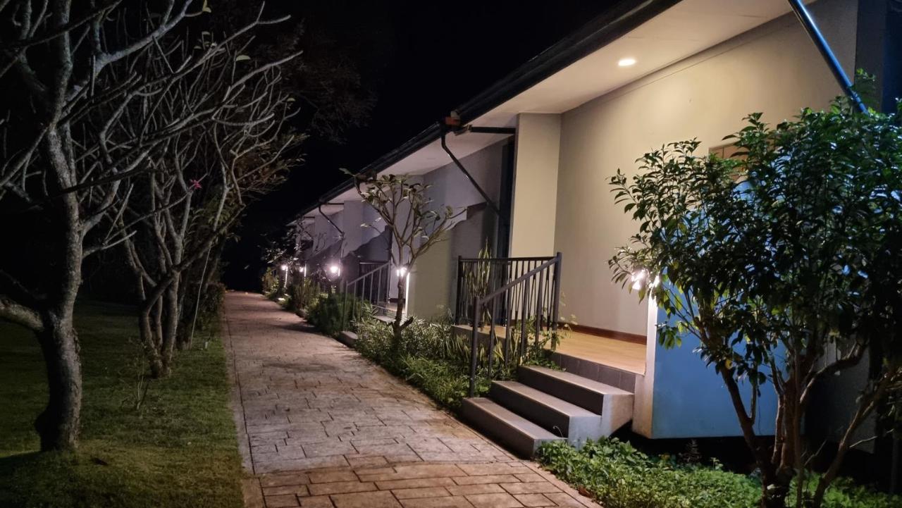 Baan Suan San Rak บ้านสวนแสนรัก Бурирам Екстериор снимка